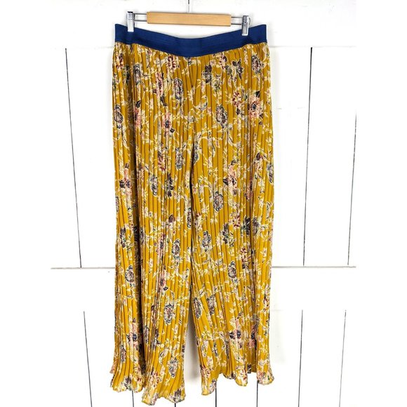Mustard yellow floral wide leg palazzo accordion pleated pants - Picture 2 of 4
